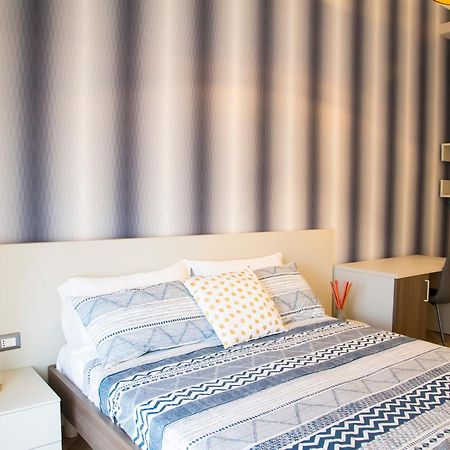 Rooms Garibaldi ナポリ エクステリア 写真