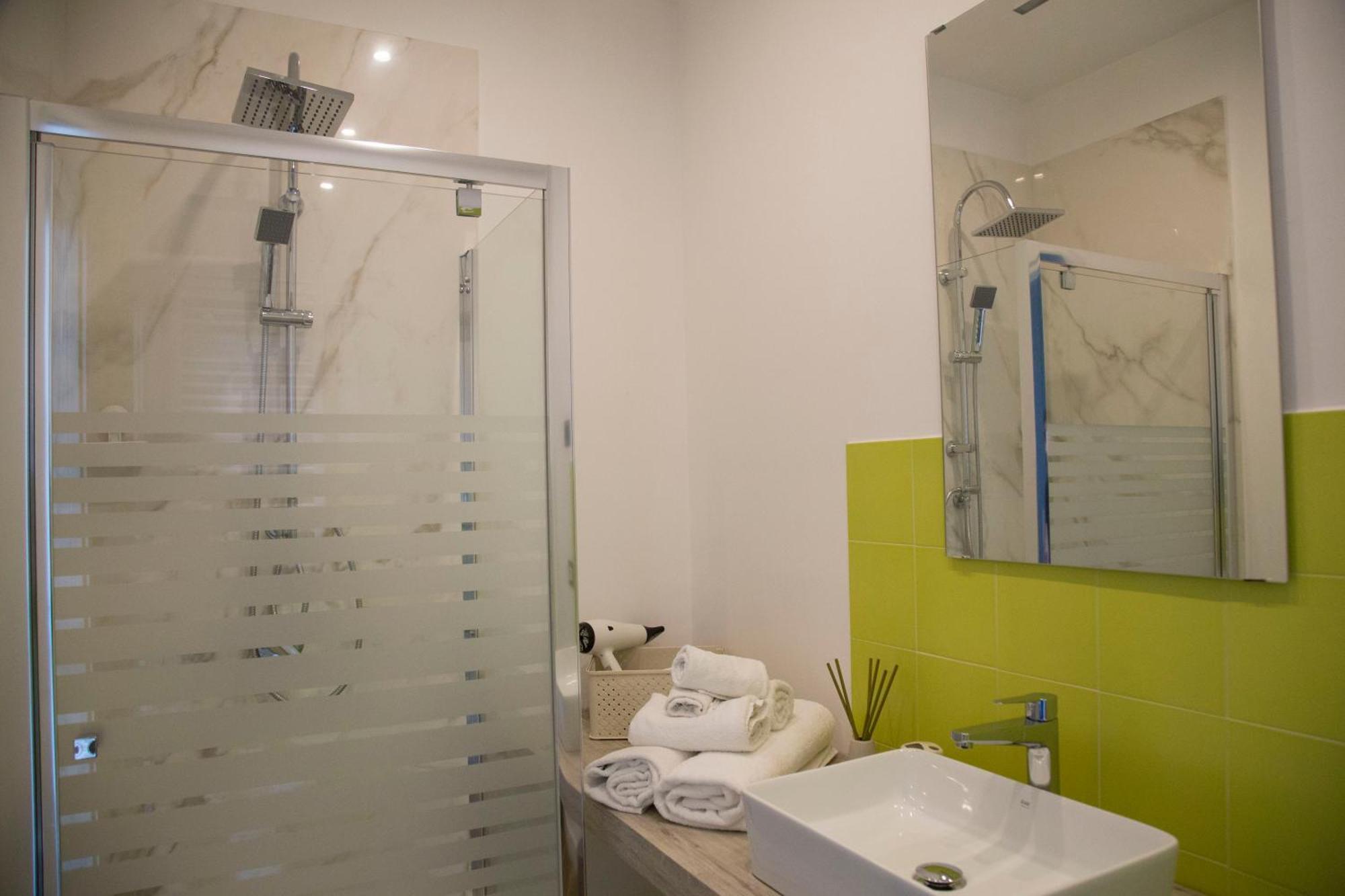 Rooms Garibaldi ナポリ エクステリア 写真